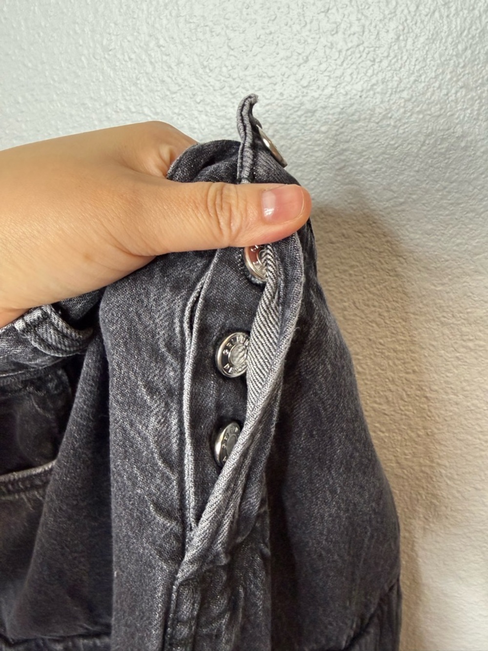 GRLFRND The Lex Black Wash Women’s Wide Leg Cargo Jeans Sz 25 - Picture 13 of 13